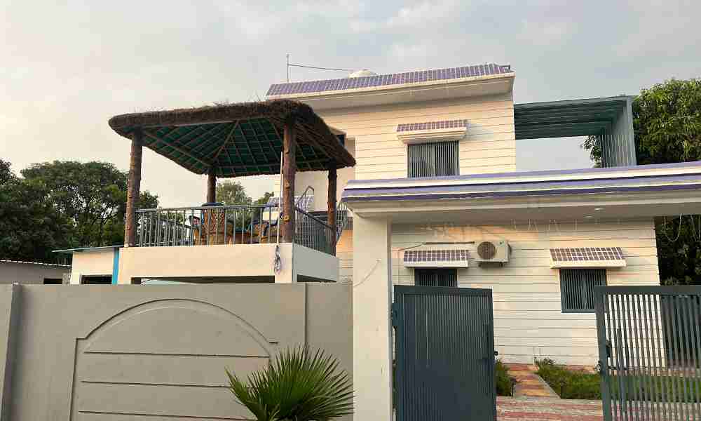 2 BHK Farmhouse